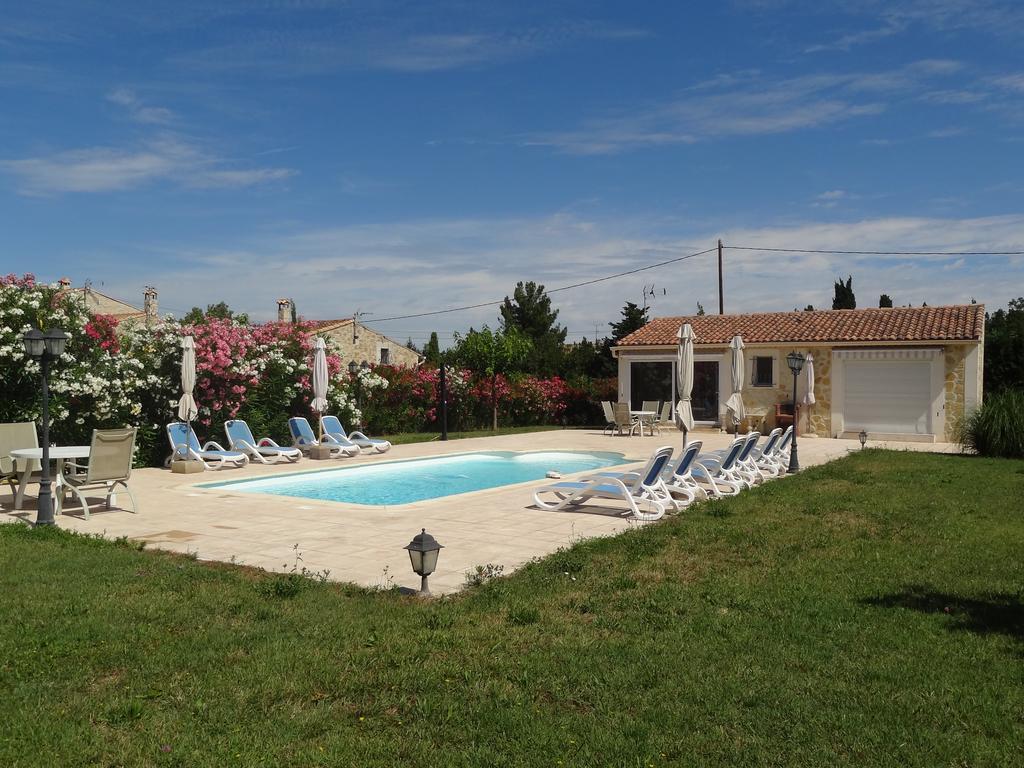 Locations Des Alpilles Saint-Rémy-de-Provence Exterior foto